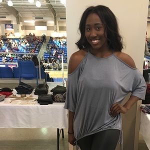 NWT cold shoulder top!